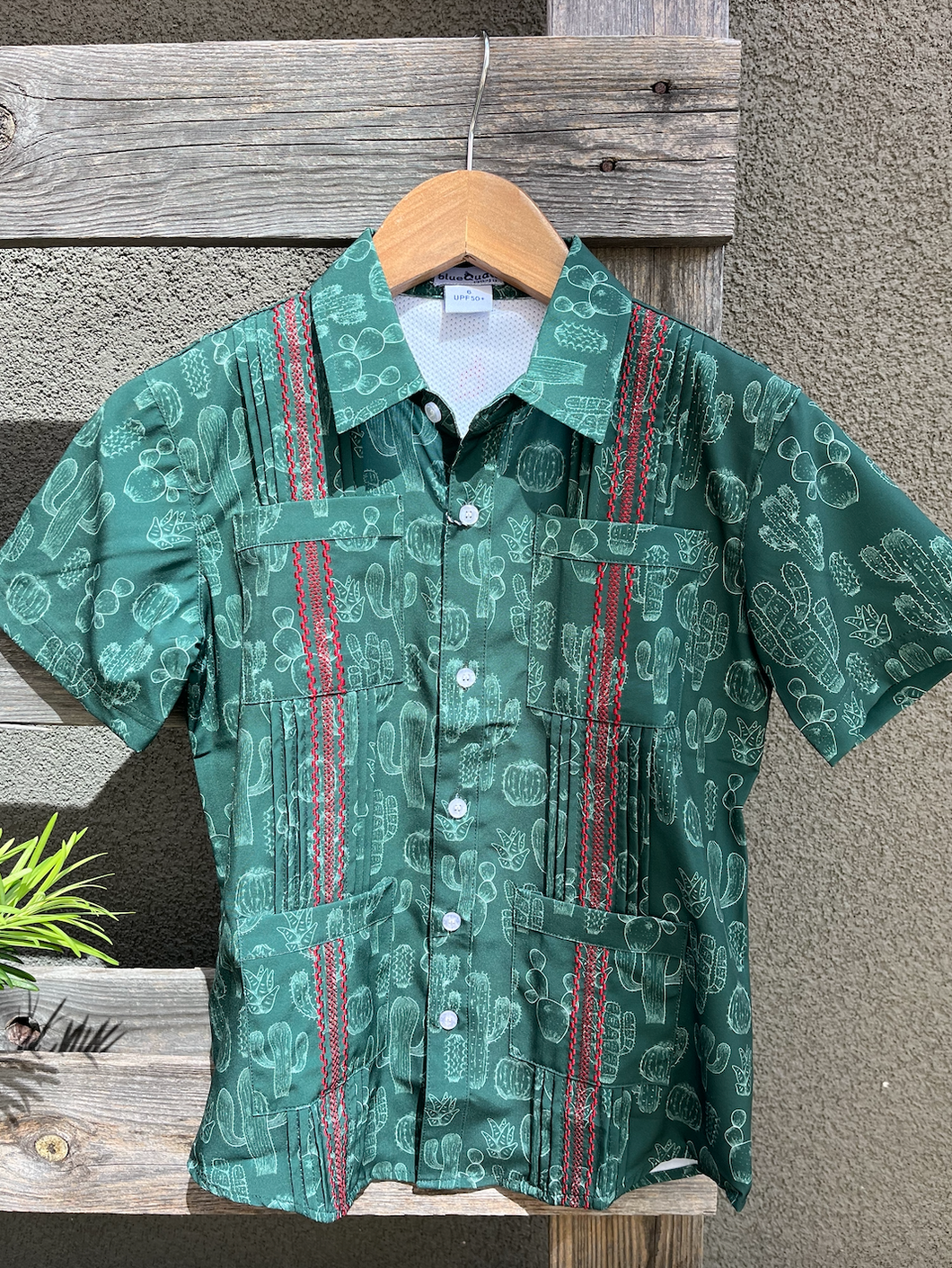 Youth Guayabera- Feliz Navidad